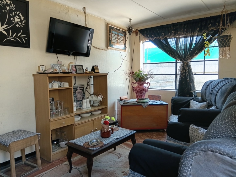 3 Bedroom Property for Sale in Beacon Valley Western Cape